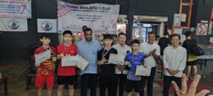 Pertandingan Badminton Tahunan Piala Hari Malaysia Yang Pertama Di Selayang Mall