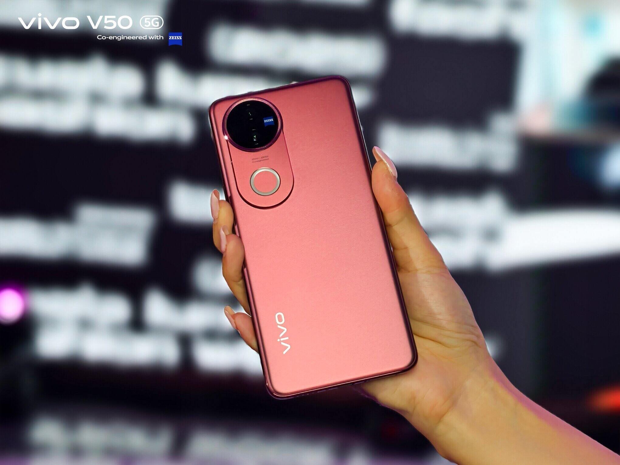 Vivo V50